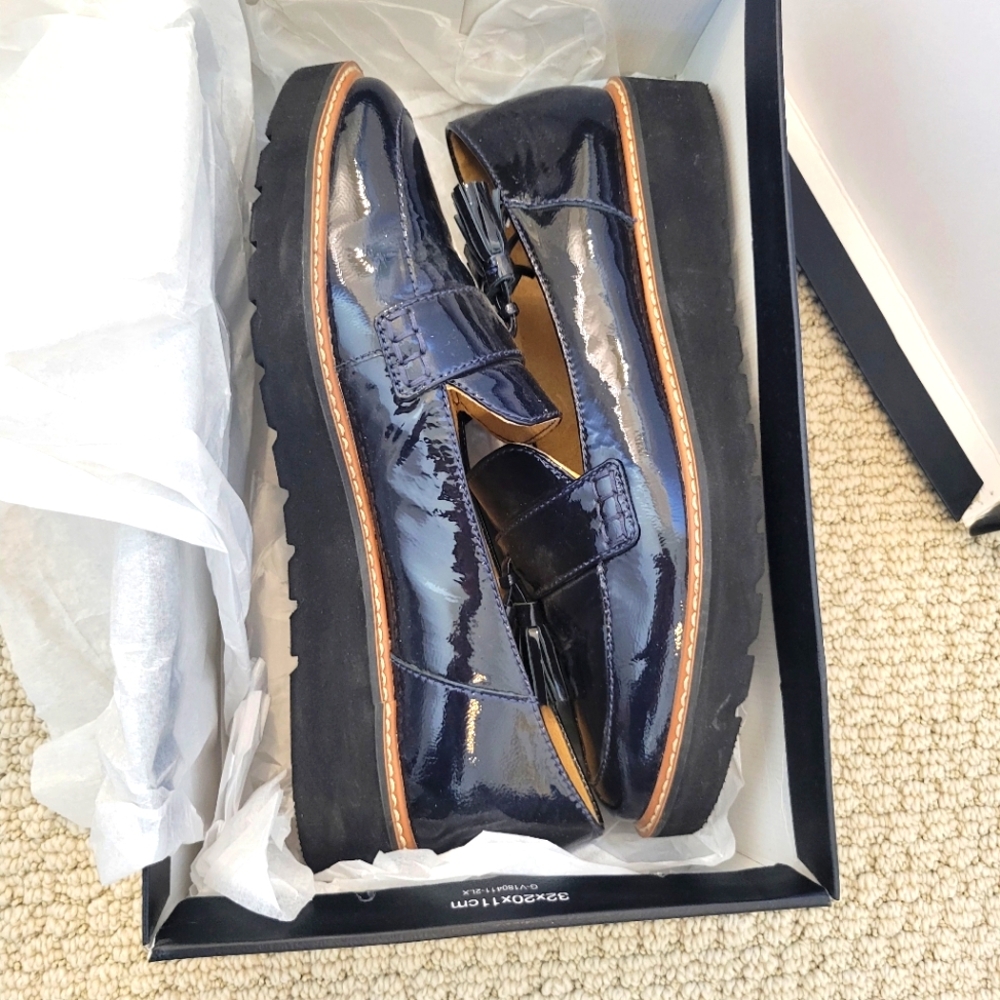 Naturalizer Women's Patent Leather Tassel Loafers in Navy and Black
